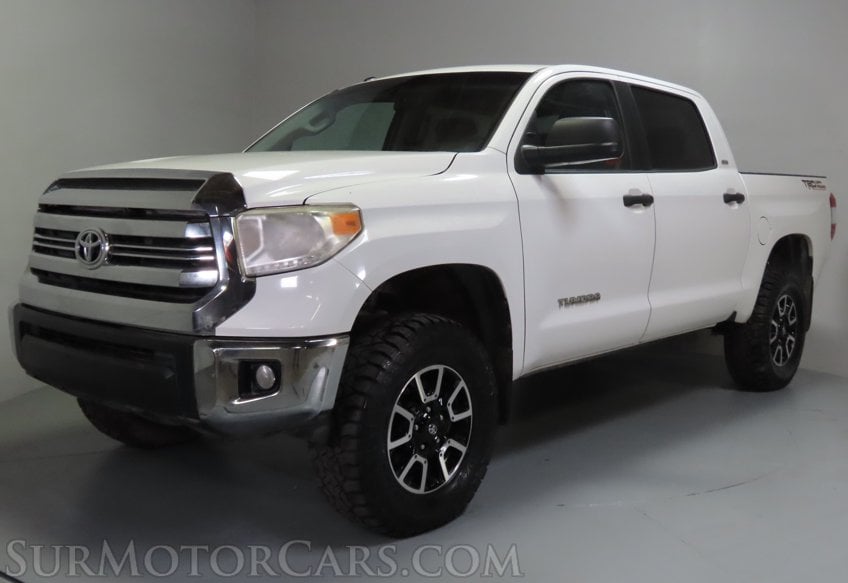 2016 Toyota Tundra SR5 - Image 4