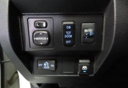 2016 Toyota Tundra SR5 - Image 24