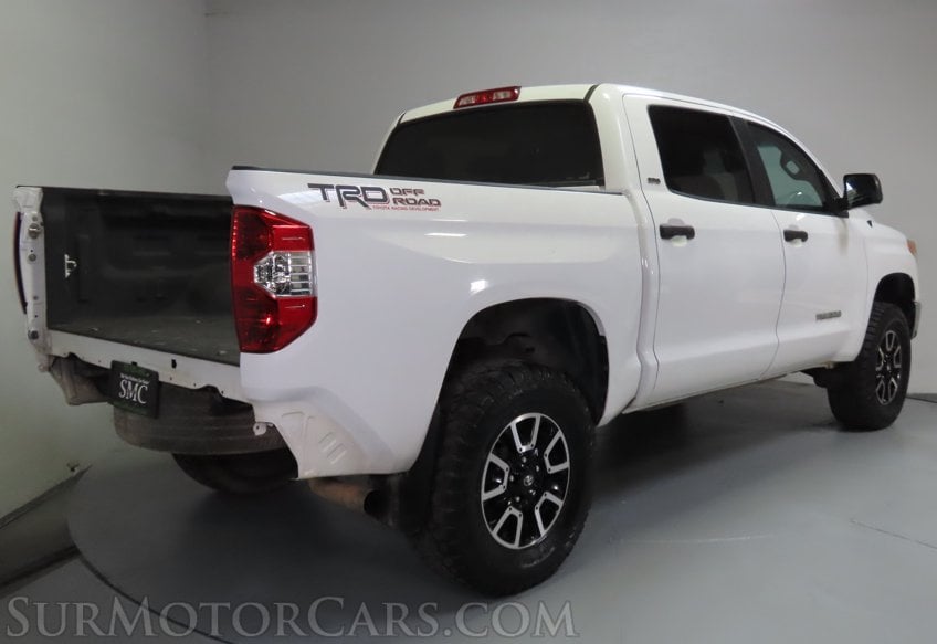 2016 Toyota Tundra SR5 - Image 8