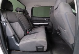 2016 Toyota Tundra SR5 - Image 18