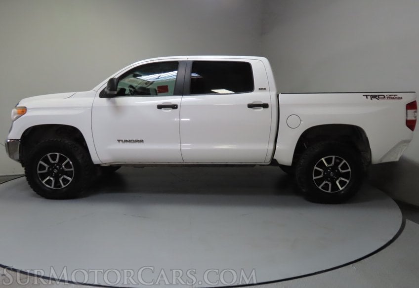 2016 Toyota Tundra SR5 - Image 6
