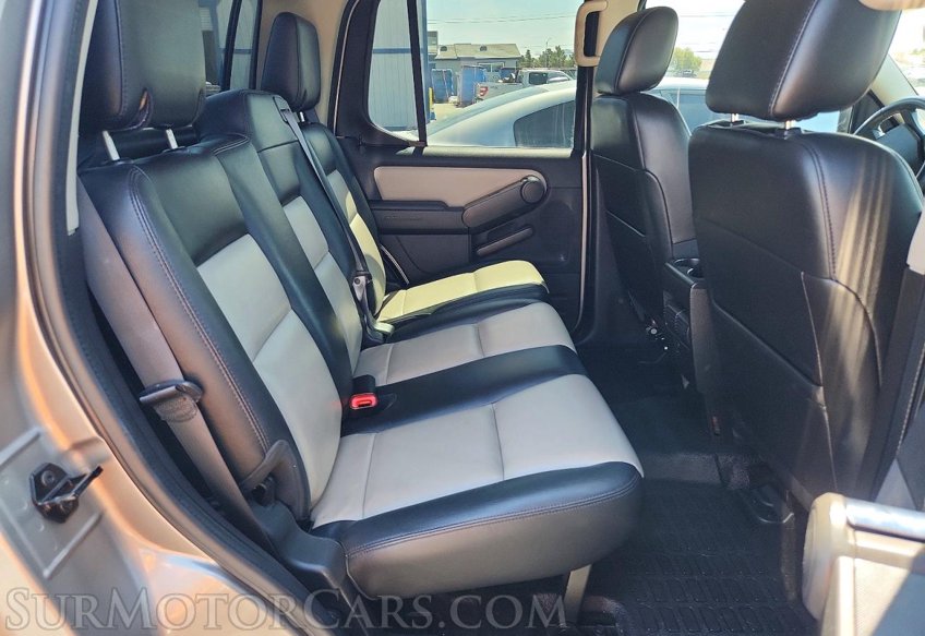 2008 Ford Explorer Sport Trac - Image 9