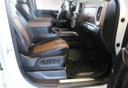2021 Chevrolet Silverado 3500HD High Country - Image 41