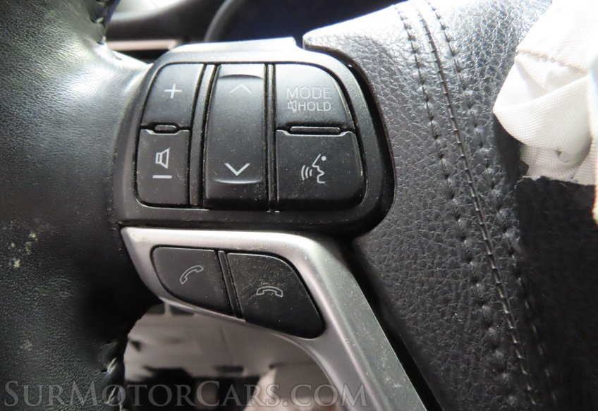 2019 Toyota Highlander XLE - Image 52