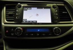 2019 Toyota Highlander XLE - Image 49