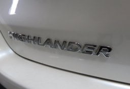 2019 Toyota Highlander XLE - Image 13
