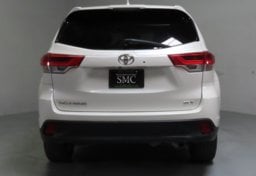2019 Toyota Highlander XLE - Image 11
