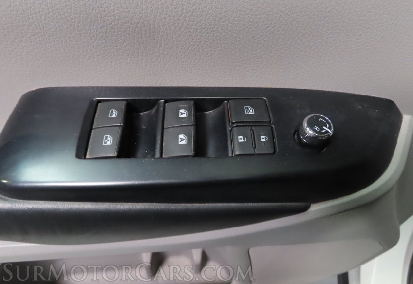 2019 Toyota Highlander XLE - Image 40