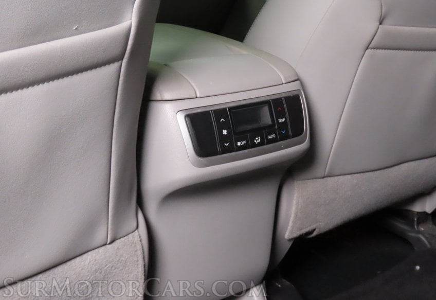 2019 Toyota Highlander XLE - Image 35