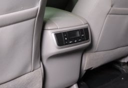 2019 Toyota Highlander XLE - Image 35