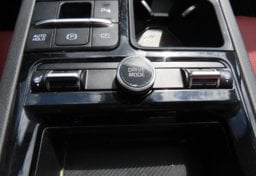 2025 Kia K5 GT-Line - Image 14