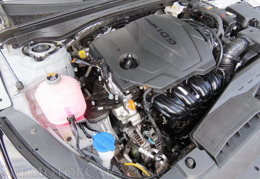 2025 Kia K5 GT-Line - Image 40