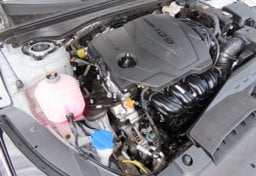 2025 Kia K5 GT-Line - Image 40
