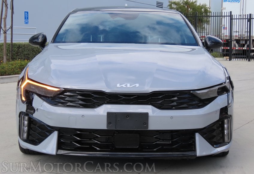 2025 Kia K5 GT-Line - Image 9