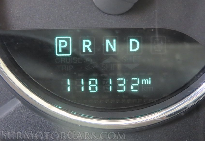 2015 Jeep Wrangler Unlimited Sahara - Image 22