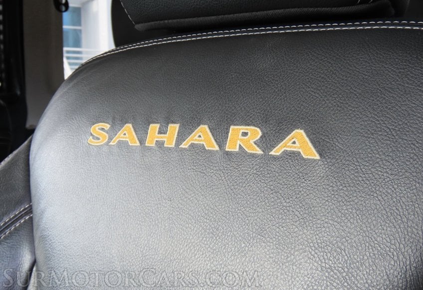 2015 Jeep Wrangler Unlimited Sahara - Image 28