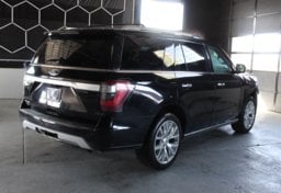 2019 Ford Expedition Platinum - Image 5