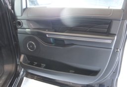 2019 Ford Expedition Platinum - Image 36