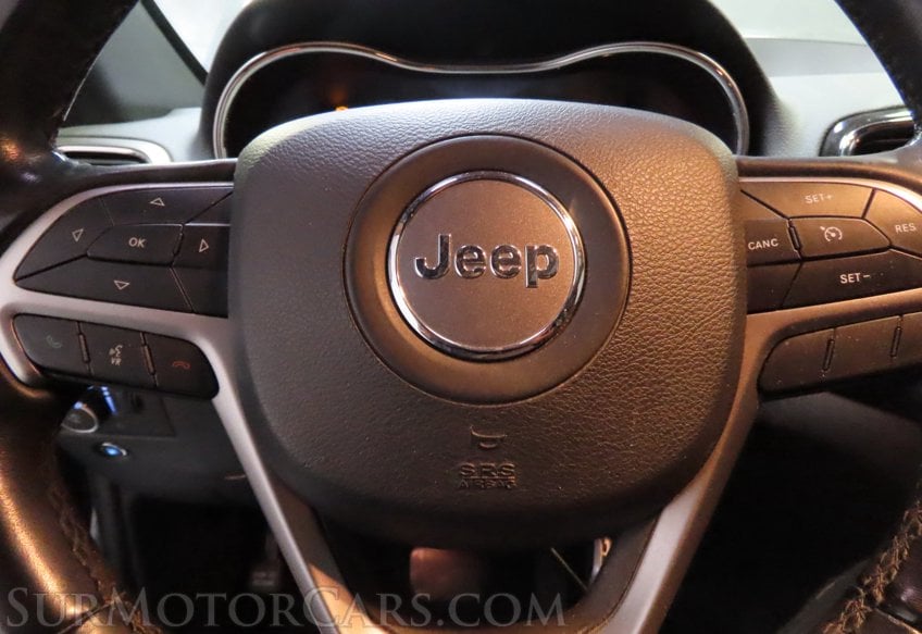 2022 Jeep Grand Cherokee WK Laredo X - Image 32