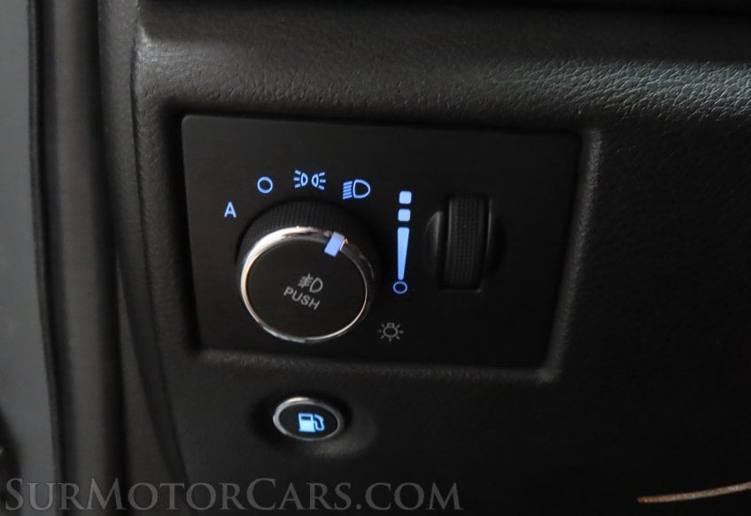 2022 Jeep Grand Cherokee WK Laredo X - Image 41