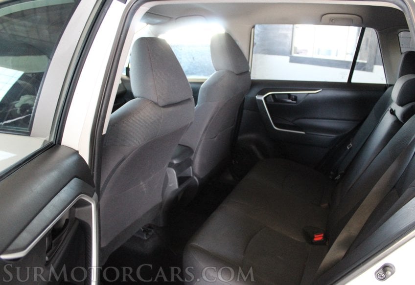 2021 Toyota RAV4 AWD - Image 29