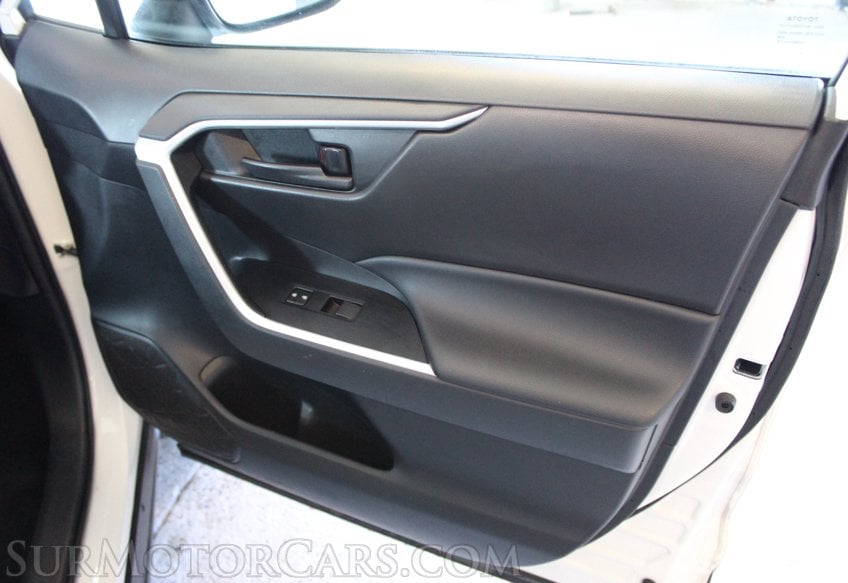 2021 Toyota RAV4 AWD - Image 47