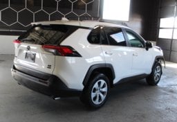 2021 Toyota RAV4 AWD - Image 7