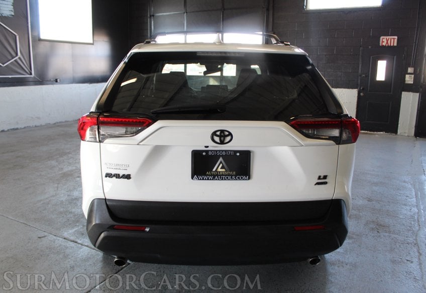 2021 Toyota RAV4 AWD - Image 12