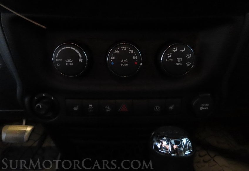 2016 Jeep Wrangler Unlimited RUBICON HARD ROCK - Image 28