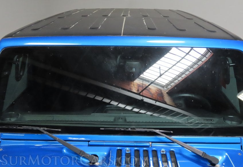 2016 Jeep Wrangler Unlimited RUBICON HARD ROCK - Image 17