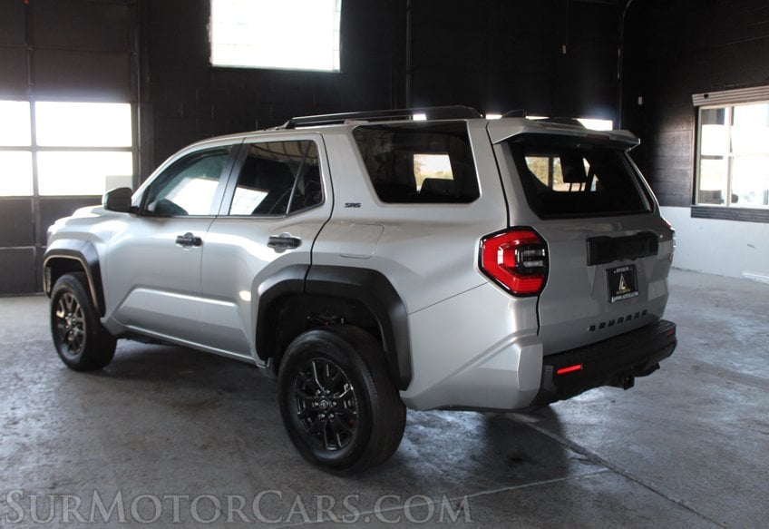 2026 Toyota 4Runner - Image 6