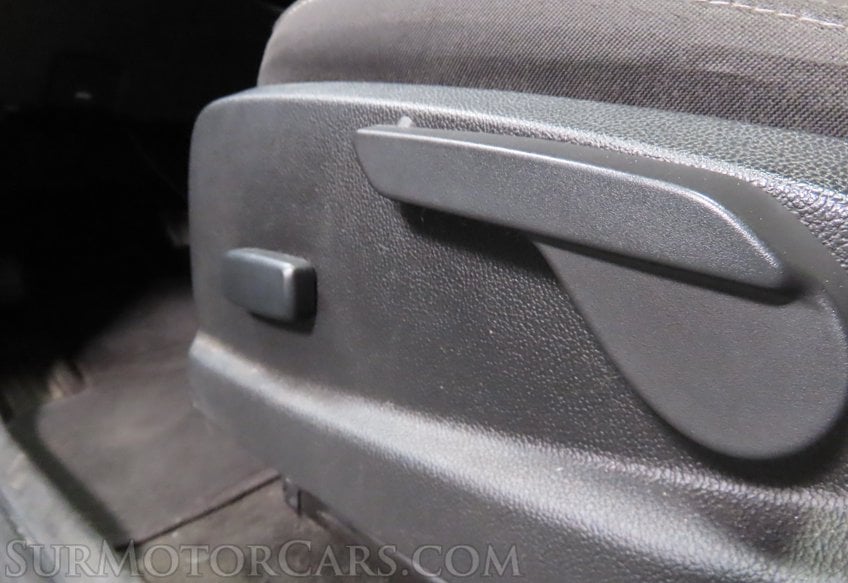 2018 GMC Canyon SLE - Image 29