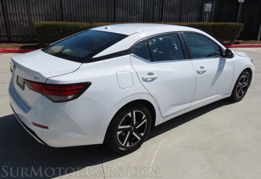 2024 Nissan Sentra SV - Image 7