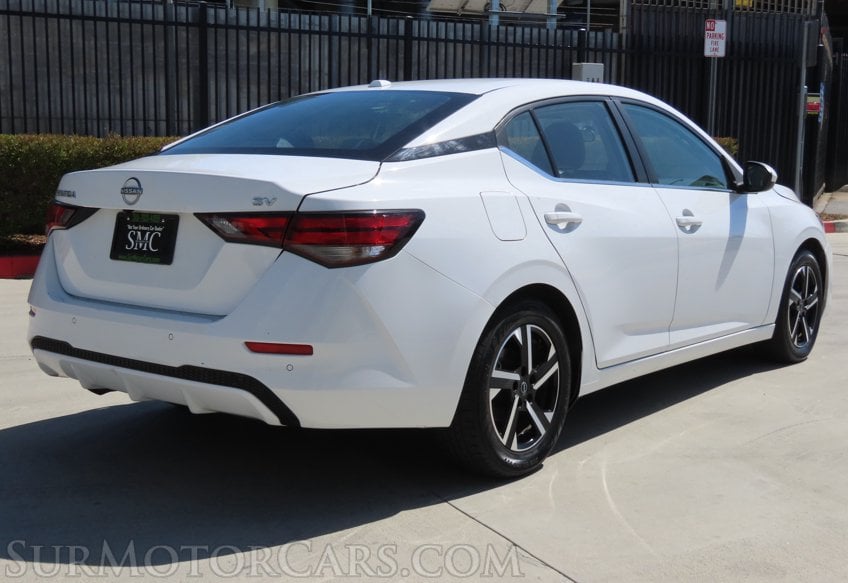 2024 Nissan Sentra SV - Image 5