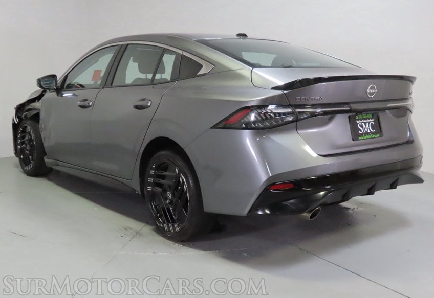 2026 Nissan Sentra SR - Image 8