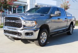 2024 Ram 2500 Big Horn - Image 3