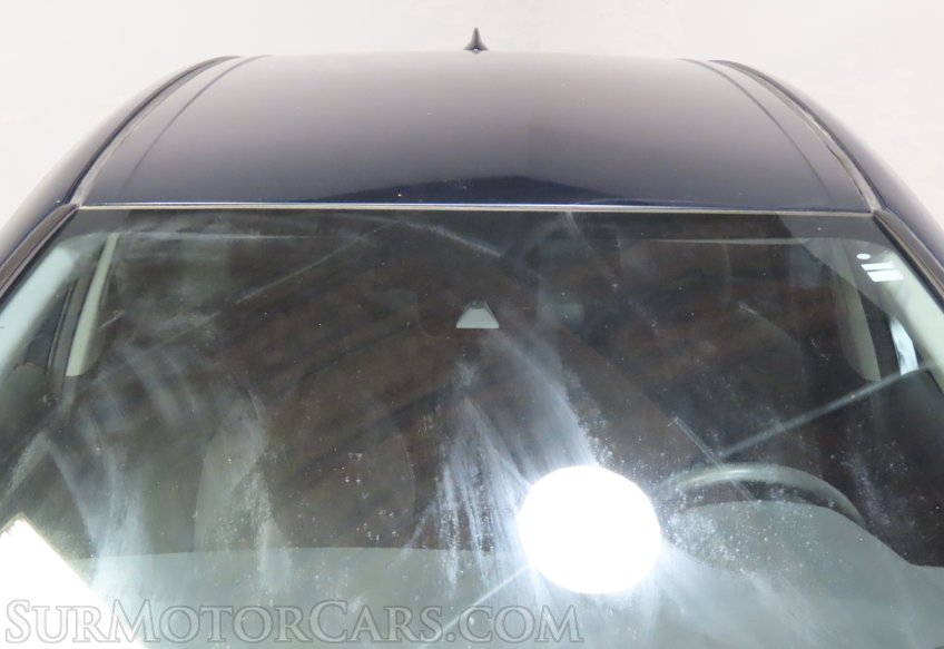 2020 Toyota Camry Hybrid LE - Image 34