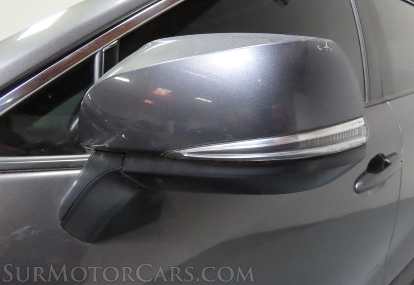 2023 Toyota RAV4 XLE - Image 16