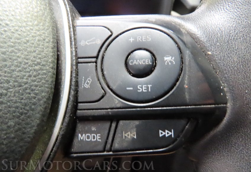 2023 Toyota RAV4 XLE - Image 35