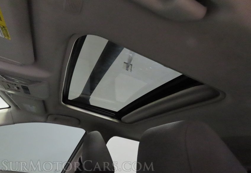 2023 Toyota RAV4 XLE - Image 44