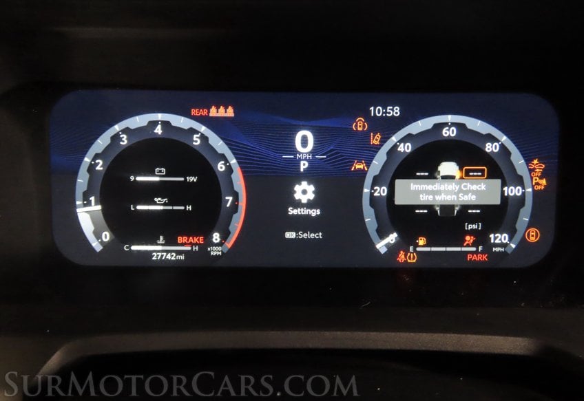 2024 Toyota Tacoma TRD Off-Road - Image 34