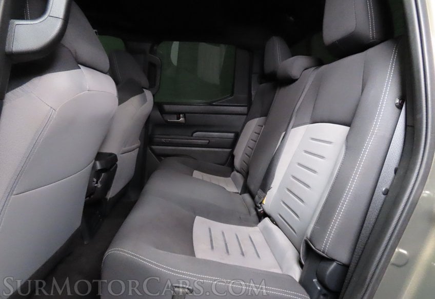 2024 Toyota Tacoma TRD Off-Road - Image 29
