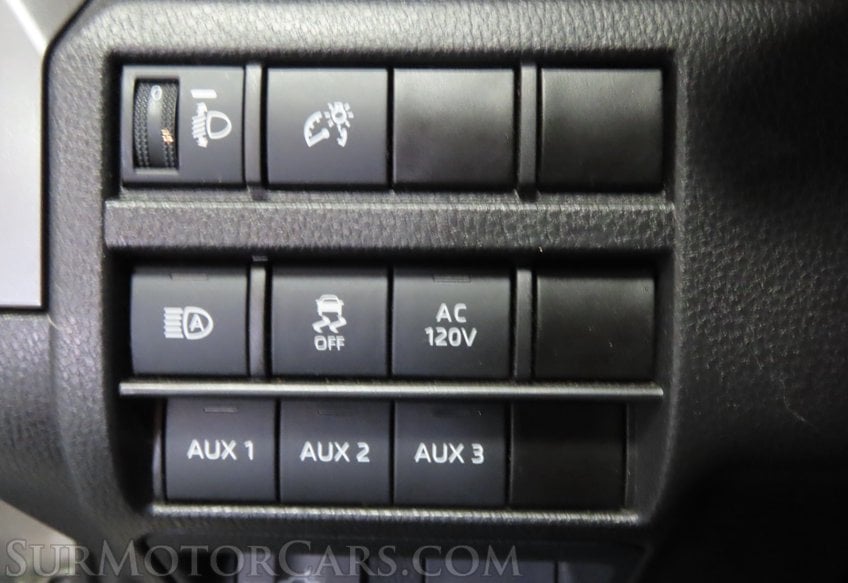 2024 Toyota Tacoma TRD Off-Road - Image 38