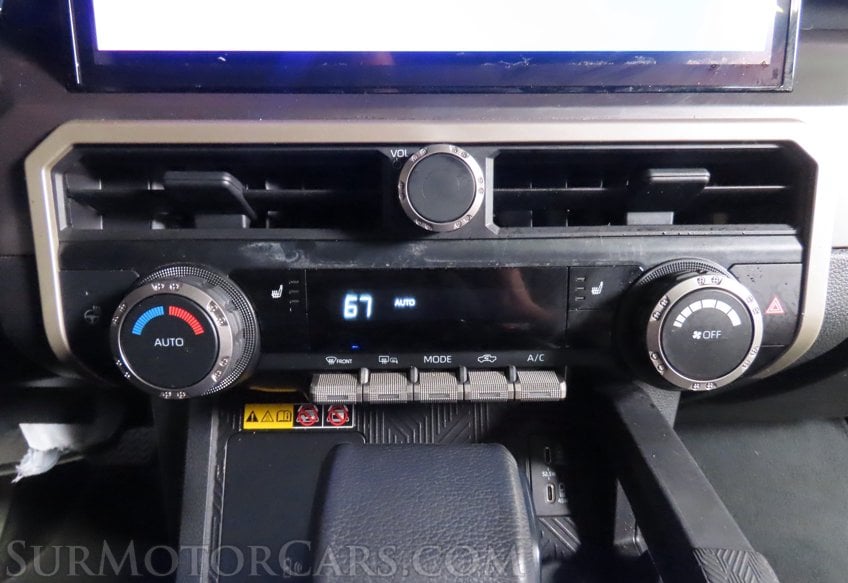 2024 Toyota Tacoma TRD Off-Road - Image 37