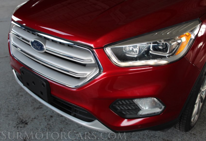 2018 Ford Escape Titanium - Image 19