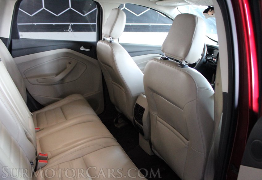 2018 Ford Escape Titanium - Image 34
