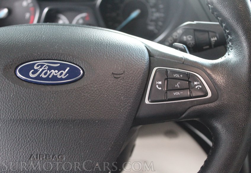 2018 Ford Escape Titanium - Image 39