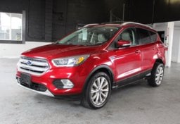 2018 Ford Escape Titanium - Image 4