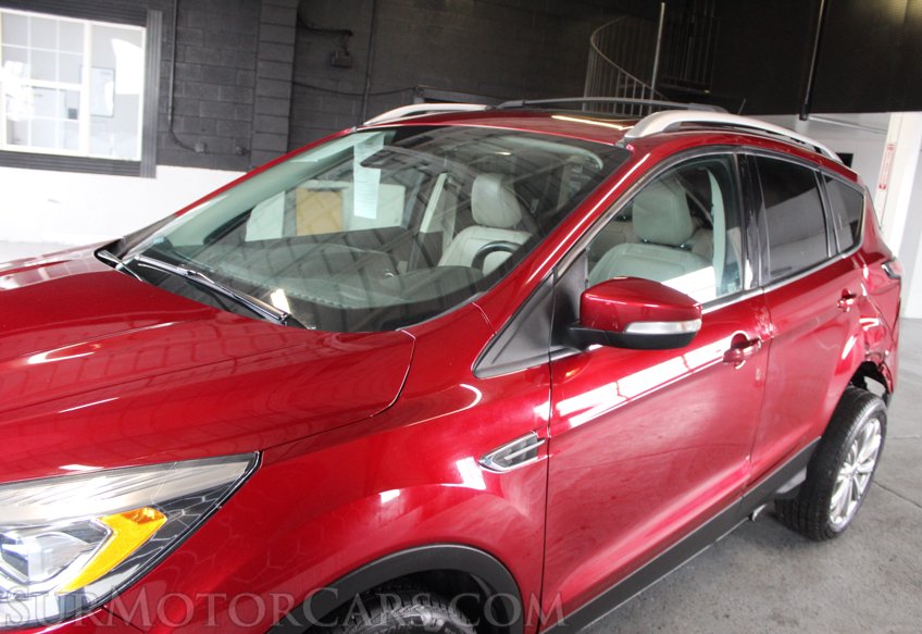 2018 Ford Escape Titanium - Image 20