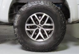 2017 Ford F-150  Raptor - Image 19